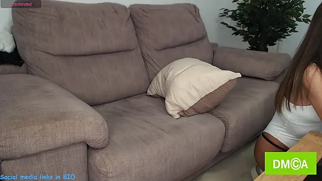 Chat +18 de marylou2000 ao vivo