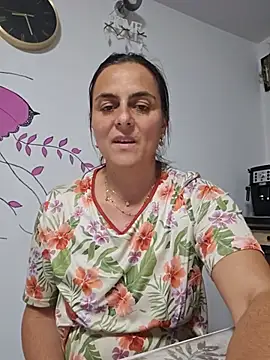 Chat XXX ao vivo de IsabelleCraft