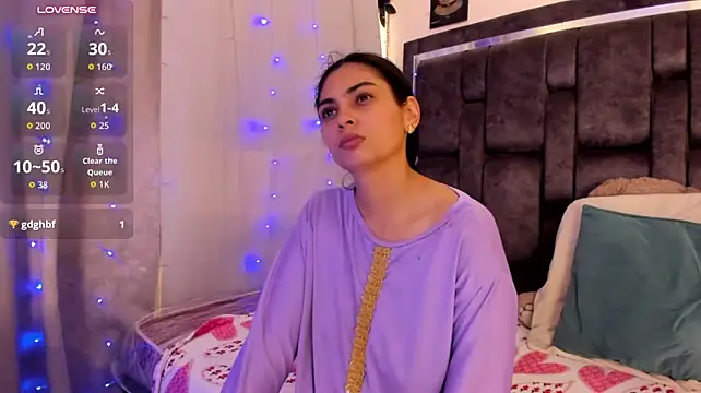 Chat +18 de Alana-Nova ao vivo