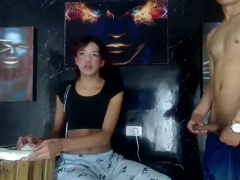 Chat +18 de CamAndOfficial ao vivo