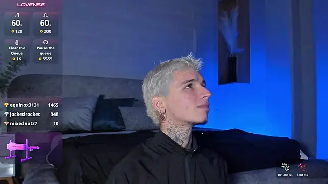 צ'אט XXX בשידור חי של Ian_Castillo_