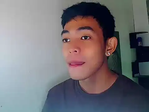 XXX chat uživo modela bretman1922