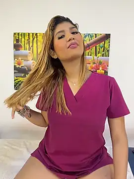 دردشة Kinky-Spa الجنسية المباشرة