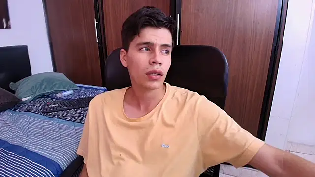 Chat XXX en directo de Jacob5_