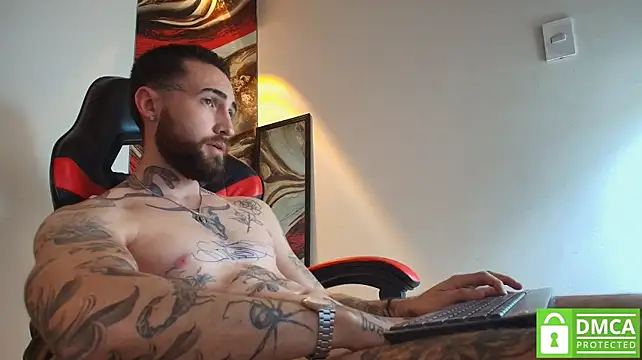 Luke_davis01n Live XXX chat