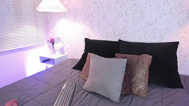 Natasha_Brm's Live XXX Chat