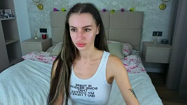 Snow_WhiteeeX's Live XXX Chat