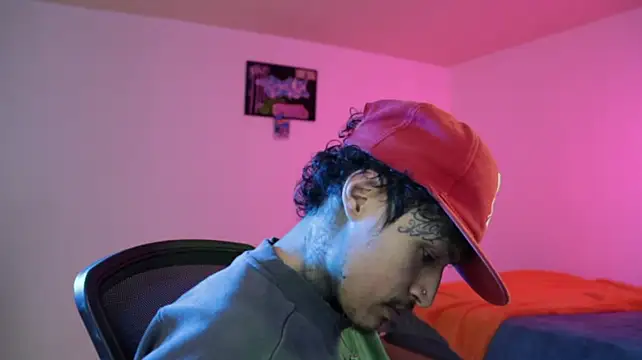 Chat XXX Live trieone