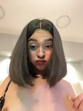 Chatroom XXX en direct de MiahWindsor