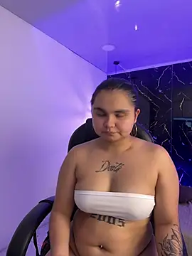 Chat XXX ao vivo de TifanyRoseX