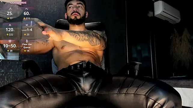 Czat XXX na żywo – MarkWalker__