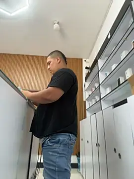 Patricio_02 Chat XXX in diretta