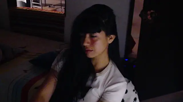 Chat +18 de meganmiauu ao vivo