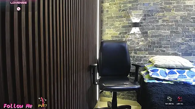 taahiira Chat XXX in diretta