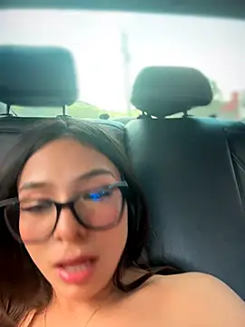 amira_cute2のライブXXXチャット