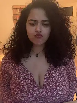 Curvydesifromgermany – Naživo XXX chat