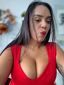 Sara-77 Chat XXX in diretta