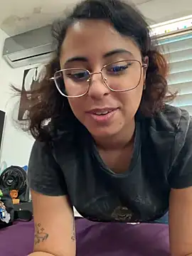 Chatroom XXX en direct de LaHijaDelPecado
