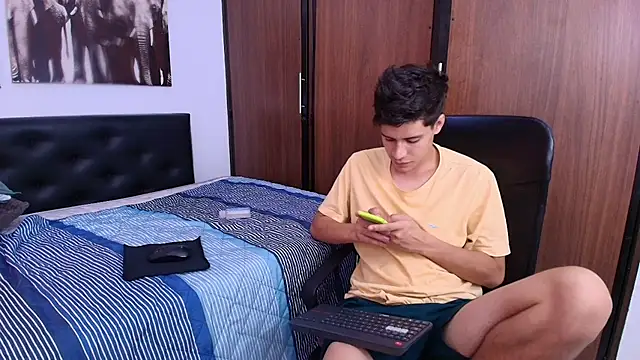 Jacob5_ লাইভ XXX চ্যাট