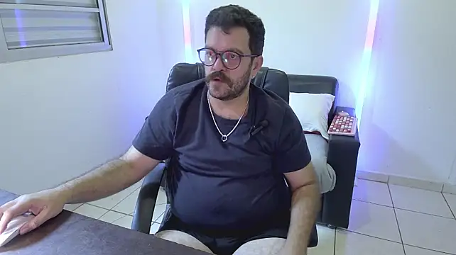 BadDaddyBrasil XXX чат на живо