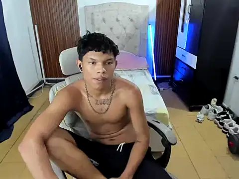 mhata_juan Live XXX Chat