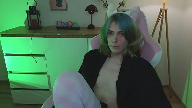 Show modela lazy_jester na web-kameri