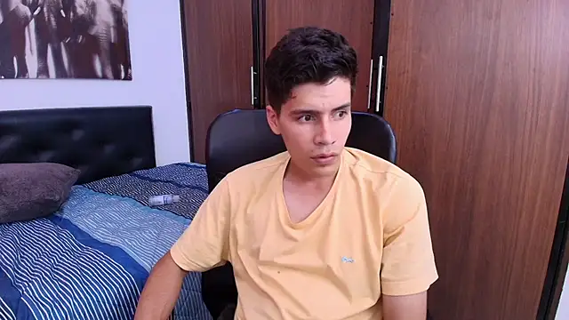 Chatroom XXX en direct de Jacob5_