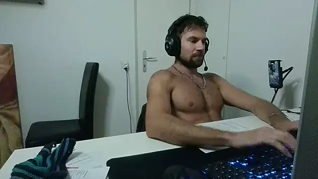 alpha-hunk Live XXX-Chat
