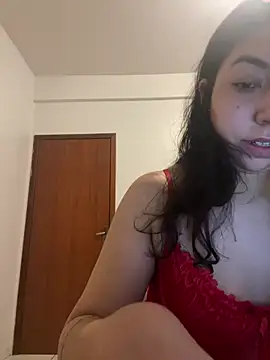 Chat +18 de SaraViana ao vivo