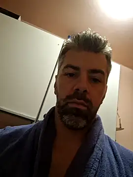 צ'אט XXX בשידור חי של GymVio
