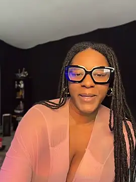 GirthGoddessCoco's Live XXX Chat