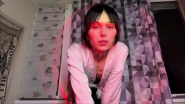 SweetFemBoyy's Live XXX Chat
