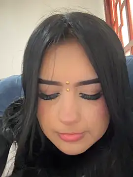 Chat XXX en directo de SCARLETVELVET_