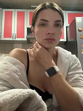 SeducingYoghourt's Live XXX Chat