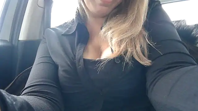 Živý XXX chat LadyLaraX