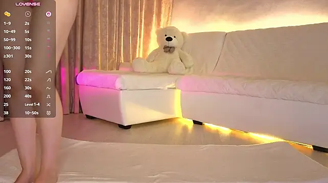 Ellijoys Adlı Modelin Canlı XXX Sohbeti