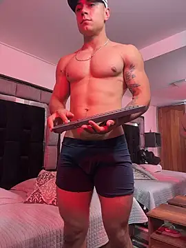 دردشة MR_MUSCLE الجنسية المباشرة