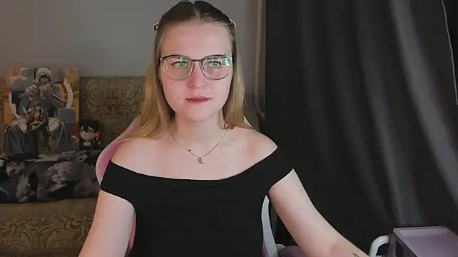 MissBrightShine's Live XXX Chat