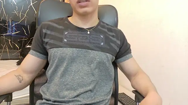 Turjan_Sultan live XXX chat