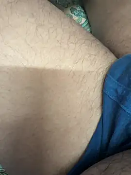 smallcock_pleasuren Webbikameraesitys