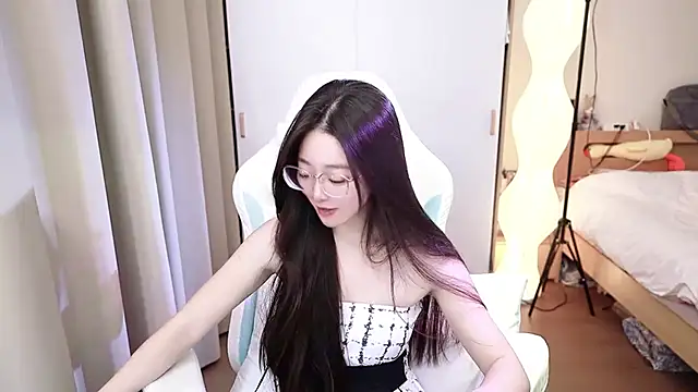 Chat +18 de -qingqing ao vivo