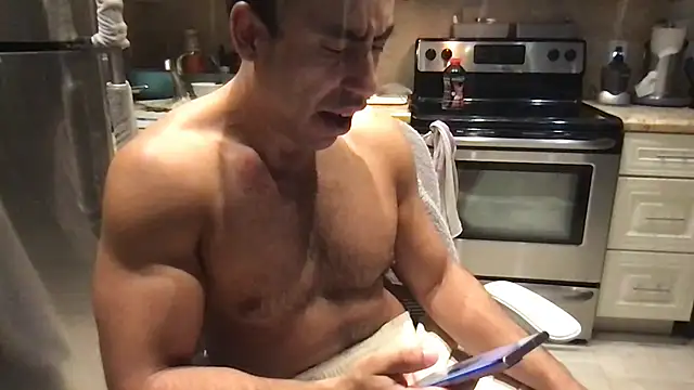 BigGuyMuscle – Naživo XXX chat