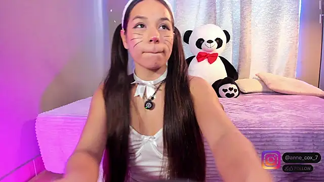 Anne_cox Adlı Modelin Canlı XXX Sohbeti