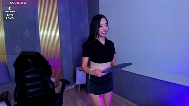 chantall_tay Chat XXX live