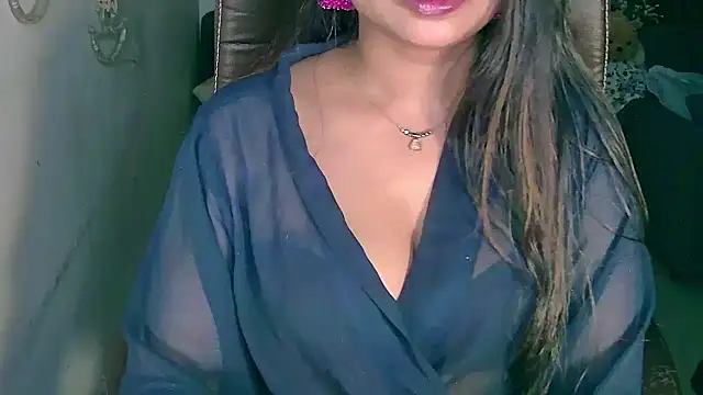 Cute-Tara Live XXX-chat