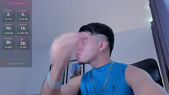 Chat +18 de Gael_williams1 ao vivo