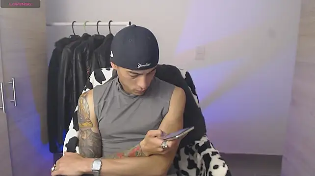 Chatroom XXX en direct de chomelo6