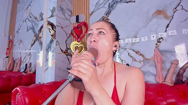 Bigass_dayla Chat XXX in diretta