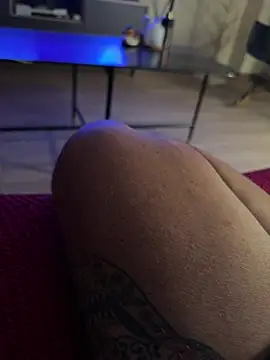 Mike69F Live XXX-chat