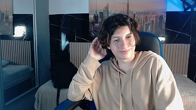 Marcoviolet Adlı Modelin Canlı XXX Sohbeti